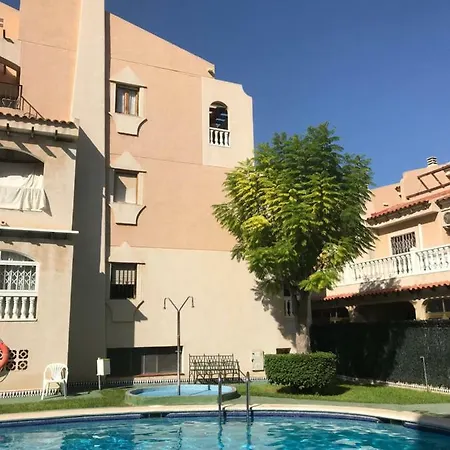 La Casa De Mi Madre - 2 Bed Flat In The Heart Of Appartamento