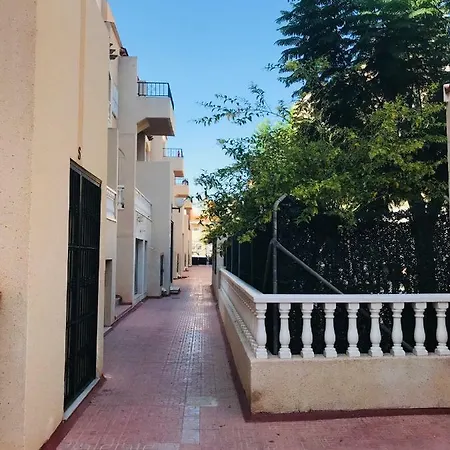 Апартаменты La Casa De Mi Madre - 2 Bed Flat In The Heart Of *